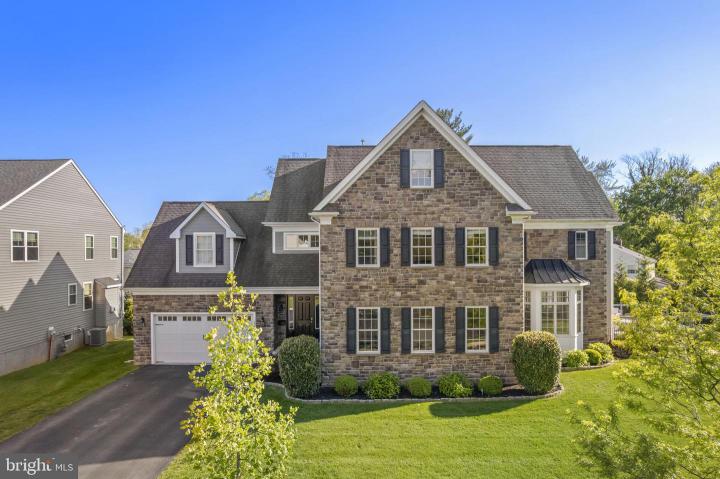 Photo of 217 Harvard Road