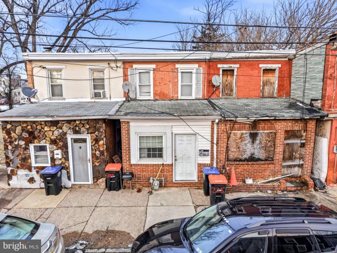 Photo of 225 Hayes Street