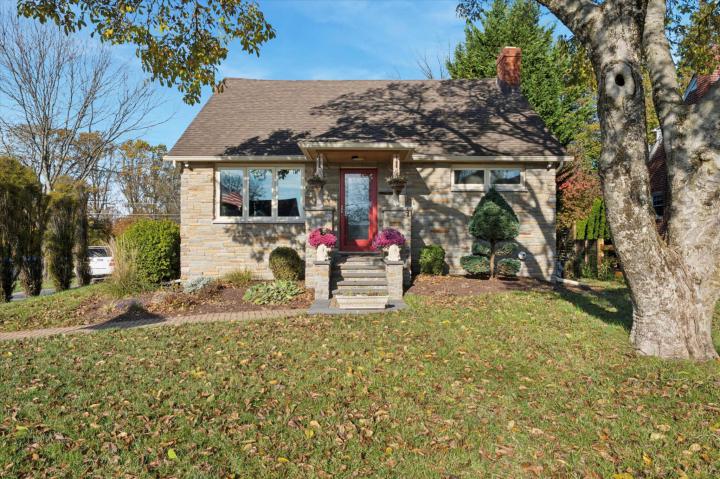 Photo of 27 Mary Jane Lane 808