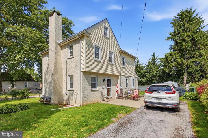 Photo of 210 3rd Avenue, Newtown Square PA