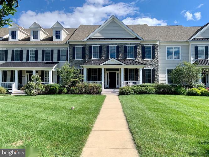 Photo of 3704 Liseter Gardens