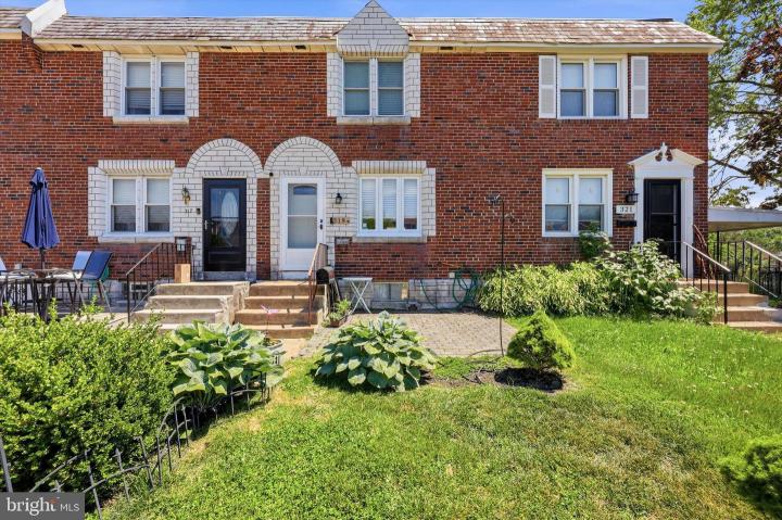 Photo of 319 Stratford Road