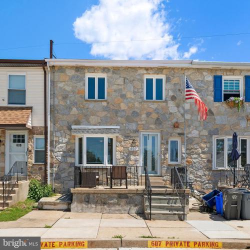 Photo of 607 Saint Anthony Lane