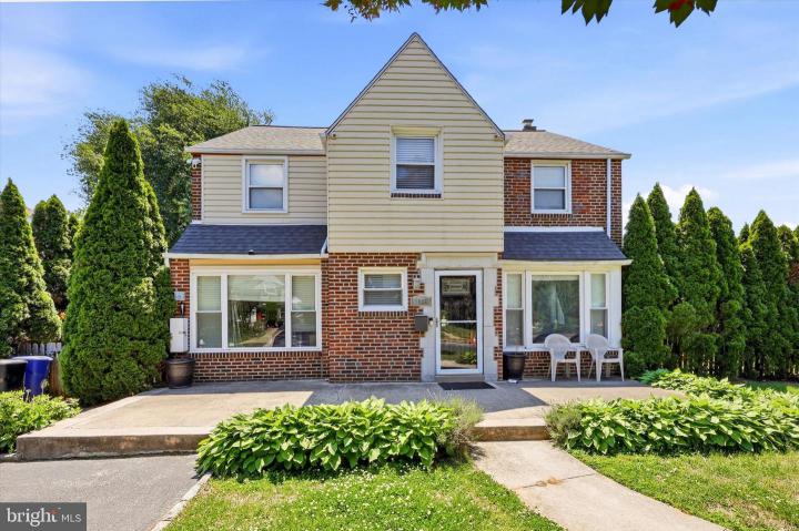 Photo of 1646 Surrey Lane, Havertown PA