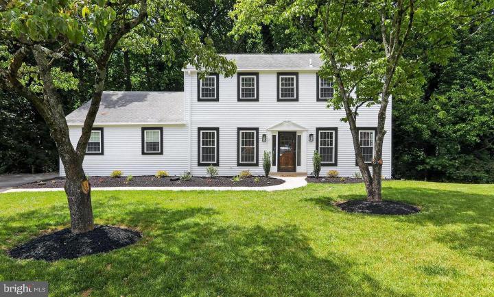 Photo of 688 Meadowbrook Lane