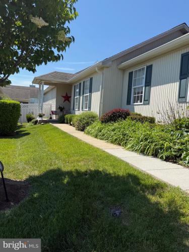 Photo of 1108 S Fox Cub Hollow