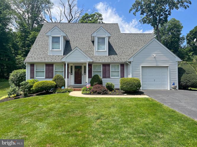 Photo of 4206 Upland Drive, Upper Chichester PA