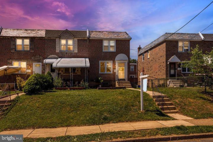Photo of 323 Spruce Street