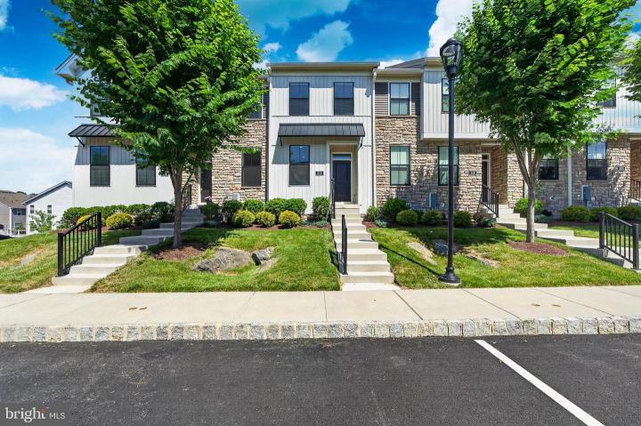 Photo of 512 Hoopes Lane