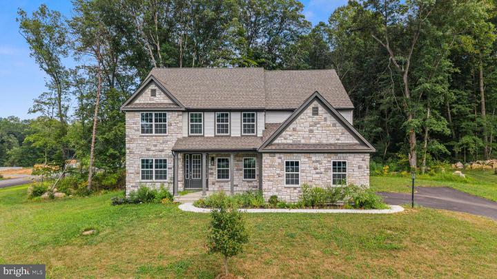 Photo of 30 Acorn, Elizabethtown PA