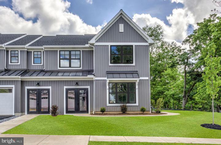 Photo of 140 Village Drive