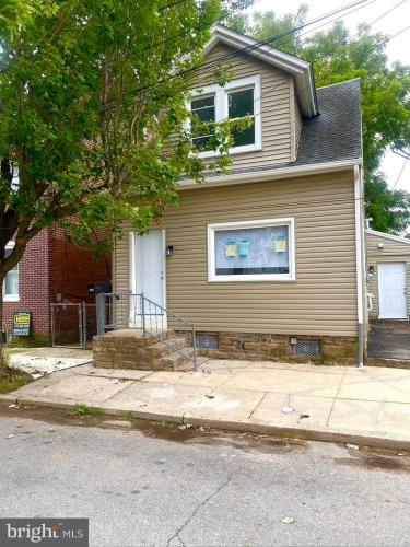 Photo of 758 Fremont Street, Lancaster PA