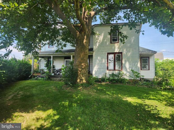 Photo of 1545 S Colebrook Road, Manheim PA