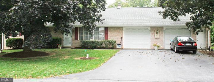Photo of 914 May Road, Lititz PA