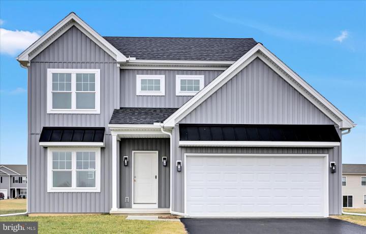 Photo of 256 Pilgrim Drive, Lancaster PA