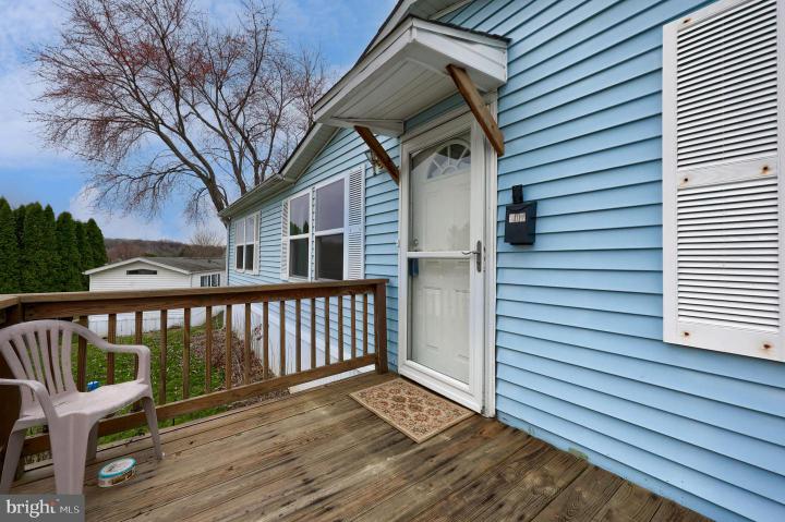 Photo of 205 Greyfield Drive