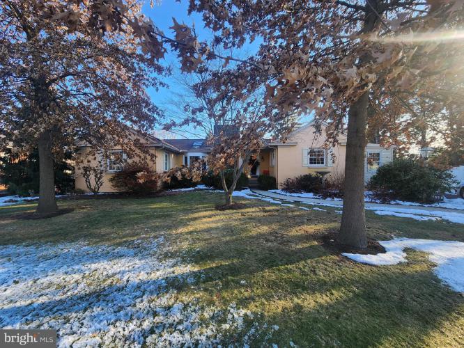 Photo of 444 Donegal Springs Road