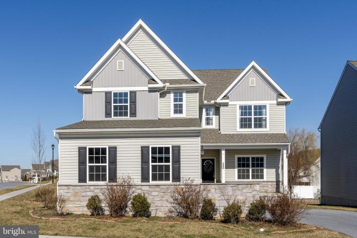 Photo of 586 Stockdale Drive