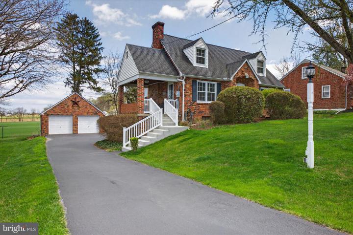 Photo of 575 Church Street