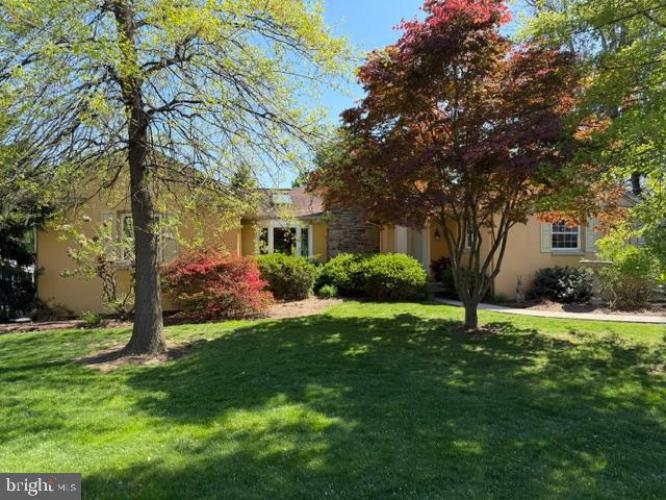 Photo of 444 Donegal Springs Rd