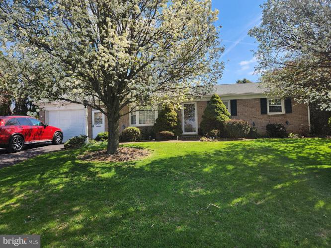 Photo of 179 Eastbrook Road, Smoketown PA