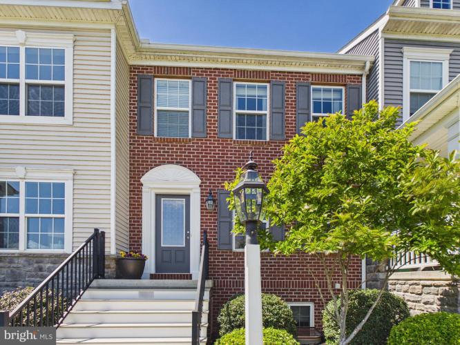 Photo of 903 Danesfield Lane, Lancaster PA