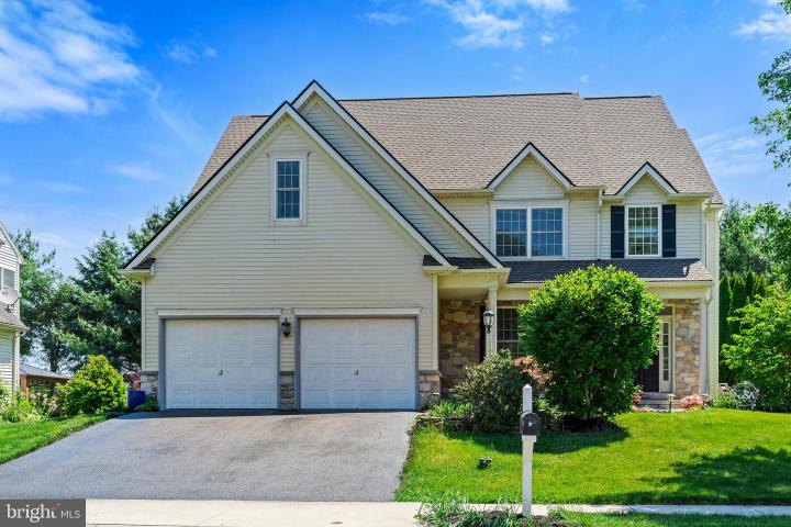 Photo of 271 Squire Lane