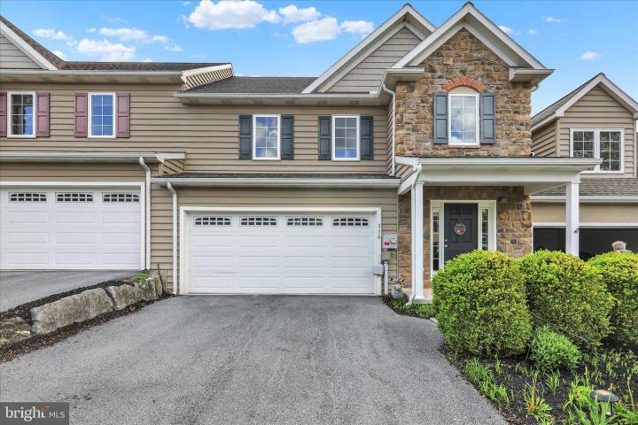 Photo of 330 Wendover Way