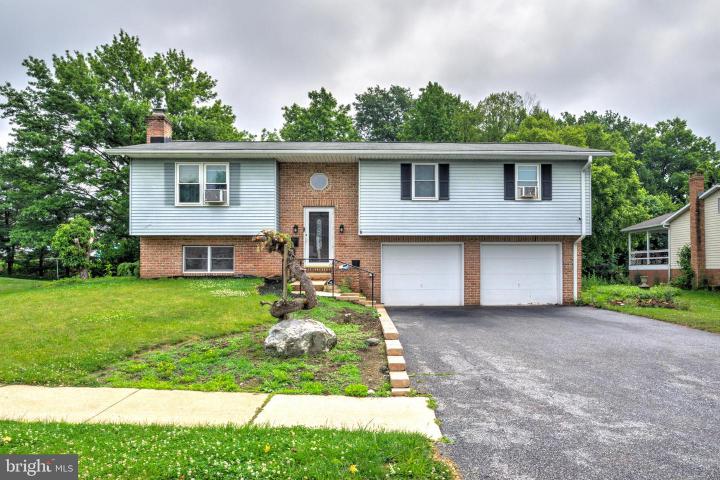 Photo of 539 N Lime Street, Elizabethtown PA
