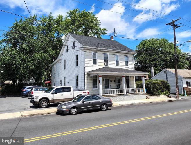 Photo of 37 E Willow Street