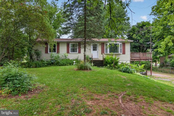 Photo of 1048 Creek Road, Manheim PA
