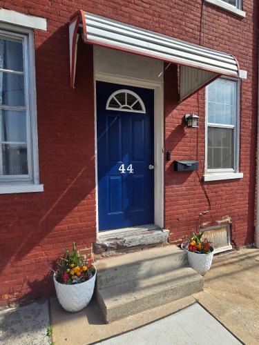 Photo of 44 E Hummelstown Street