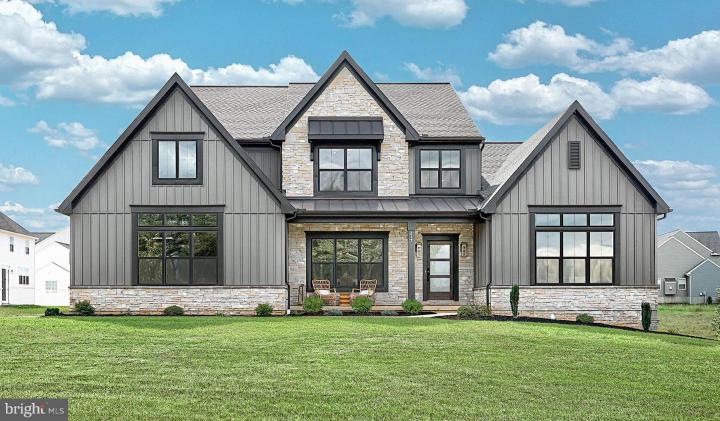 Photo of 217 Dahlia Circle