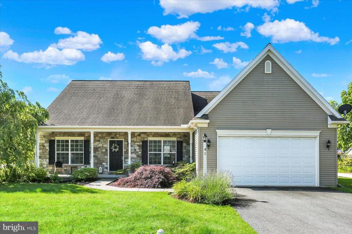 Photo of 41 Union Crest Drive, Annville PA