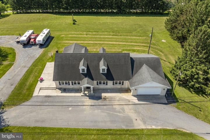Photo of 2860 State Route 22, Fredericksburg PA