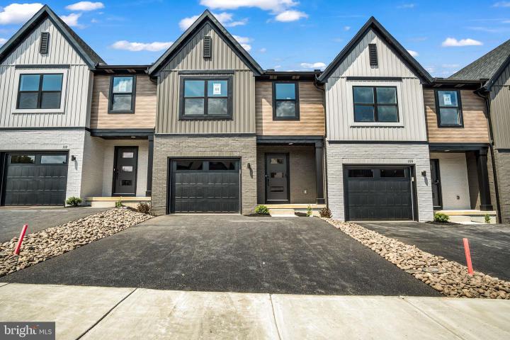 Photo of 104 Candler Way 08816