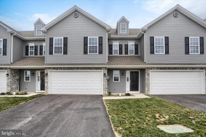 Photo of 81 Cortland Crossing, Palmyra PA