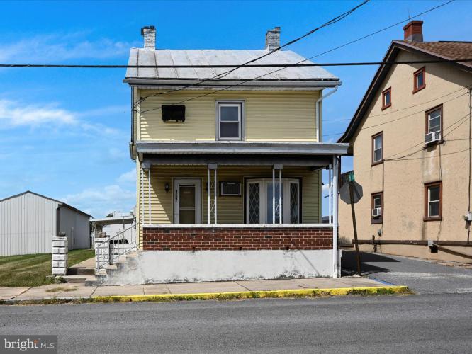 Photo of 157 N Center Street, Fredericksburg PA