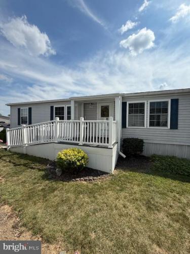 Photo of 348 W Spruce Street, Palmyra PA