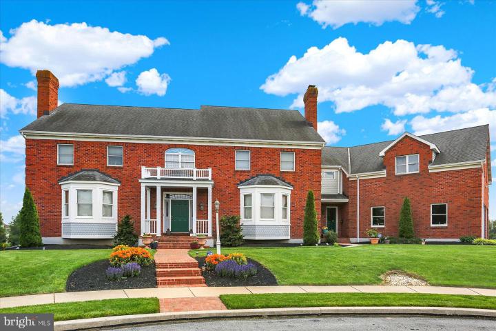 Photo of 324 W Orchard Drive