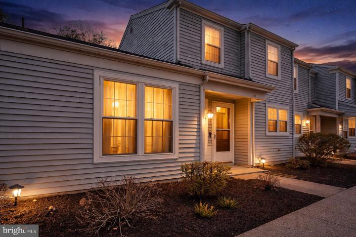 Photo of 511 Cambridge Court