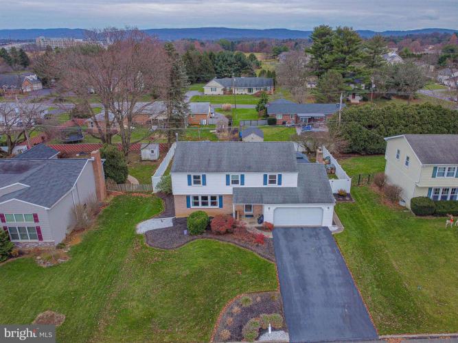 1055 Hill Drive, Allentown PA 18103 for sale by EveryHome Realtors