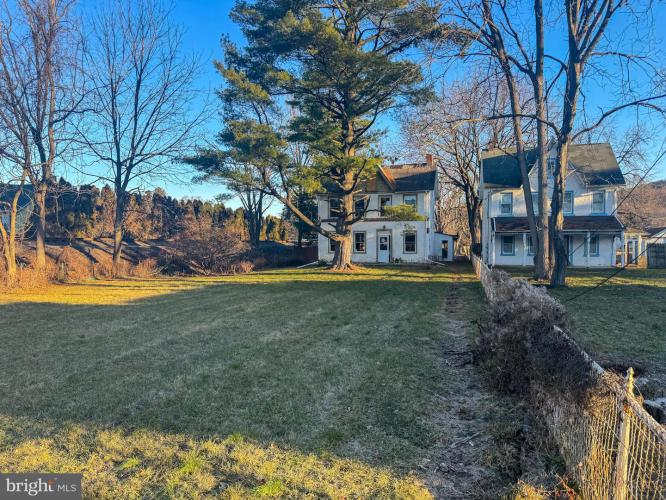 41 S 2nd Street, Emmaus PA 18049 for sale by EveryHome Realtors