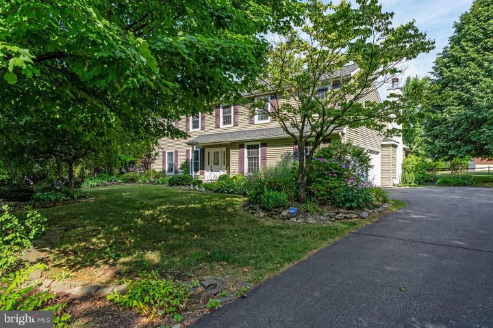 Photo of 5361 Townsquare Drive, Macungie PA