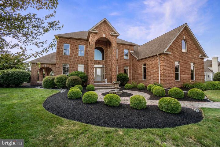 Photo of 4260 W Wyndemere Circle, Schnecksville PA