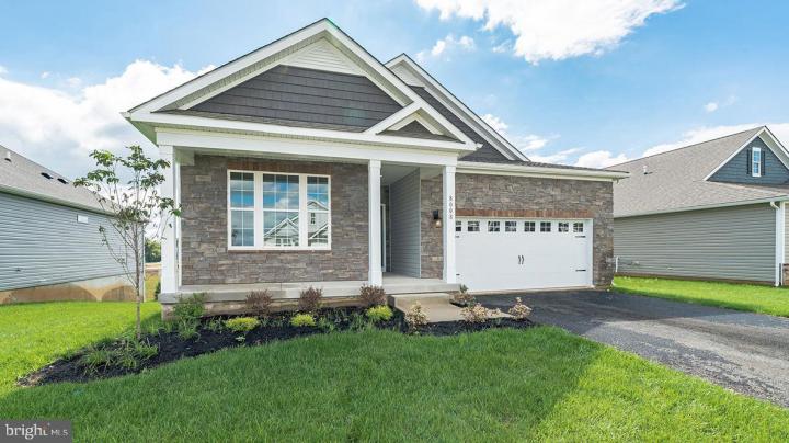 Photo of 1530 Dresden Drive, Breinigsville PA