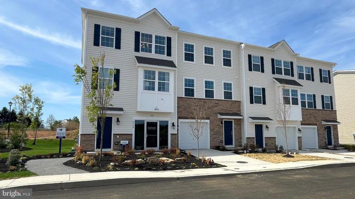 Photo of 8305 Alexander Court, Breinigsville PA