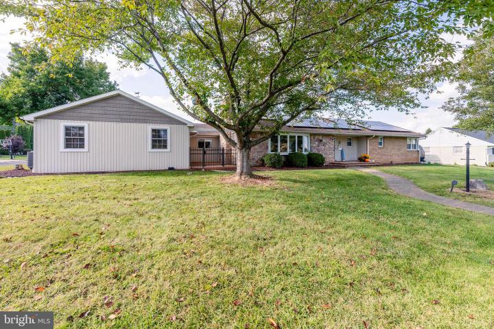 Photo of 1 E Pine Street, Emmaus PA