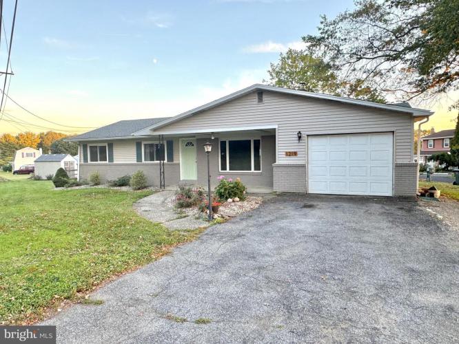 Photo of 1219 Brandt Drive, Breinigsville PA
