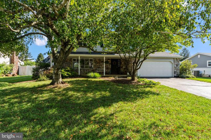 Photo of 2896 Willow Lane, Macungie PA